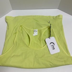 Womens Zyia tank top.